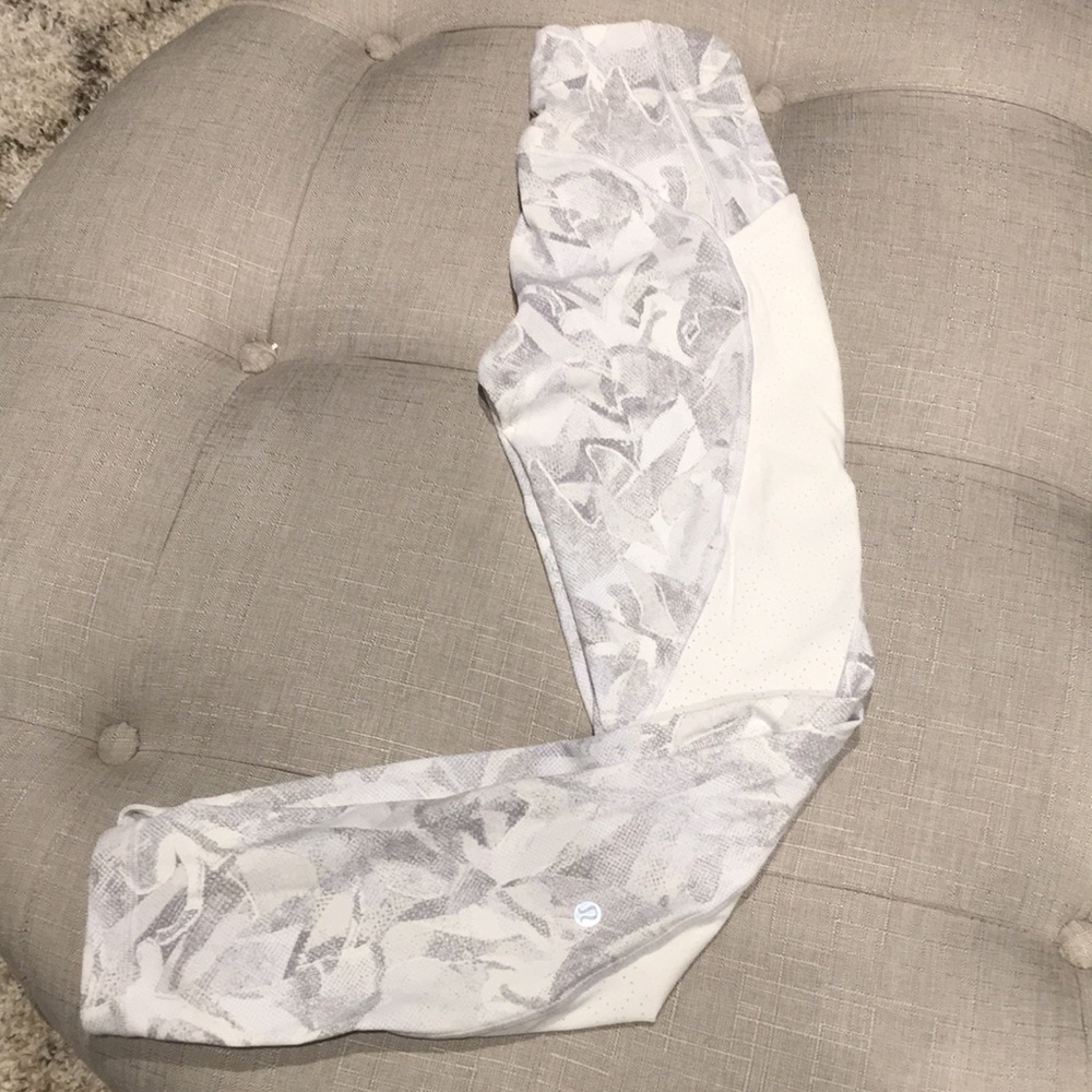 Lululemon leggings worn once